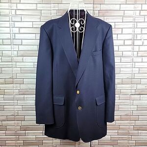 Man in wool Men's navy sport coat Jeffrey Cain style from Hamer's
